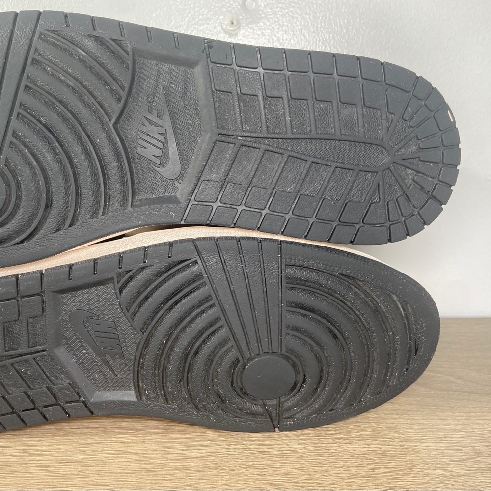Nike Air Jordan 1 Mid Satin Grey Sneakers Mens 14 Black White Shoes 852542-011 - Picture 13 of 16